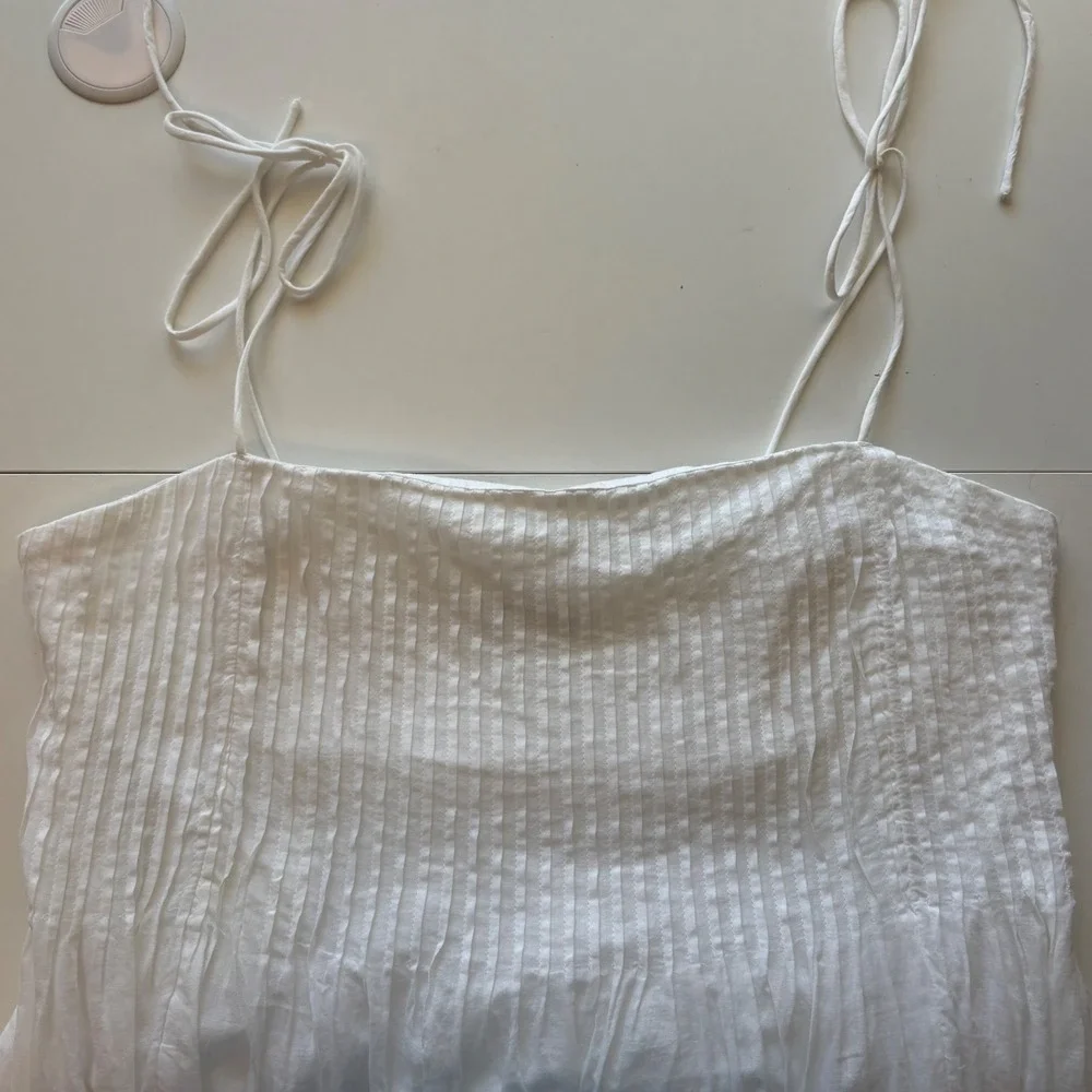 Abercrombie & Fitch Maxi Dress Womens XLT White Pleated Tie Strap Smocked Pocket